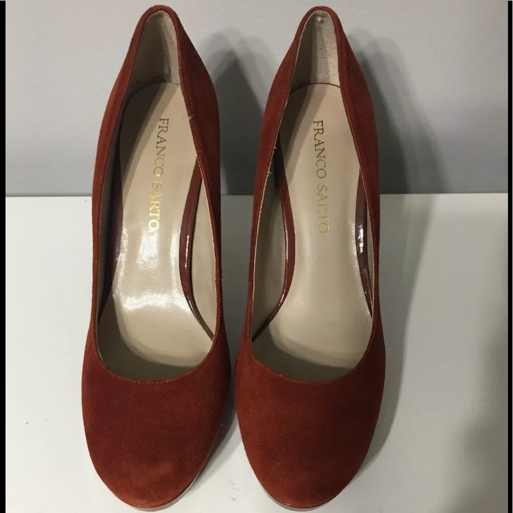 Franco Sarto Sz 9.5 Burnt Orange Suede Heel Pumps